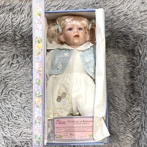 Cathay Collection “Naomi” doll